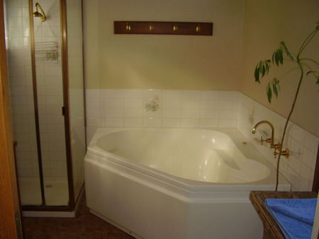 Queenscliff Seaside Cottages - Brisbane Tourism 5