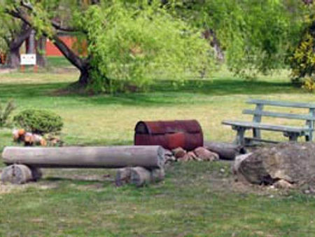 Omeo Caravan Park - Tourism Brisbane 5