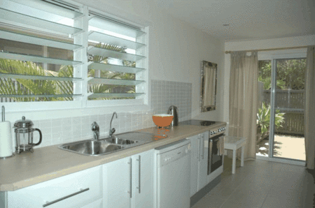 Abachi 1 Bedroom Apartment - Brisbane 4u 4