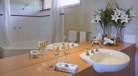 Chatby Lane - Tourism Brisbane 2