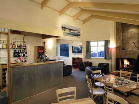 Cooroona Alpine Lodge - Brisbane Tourism 0