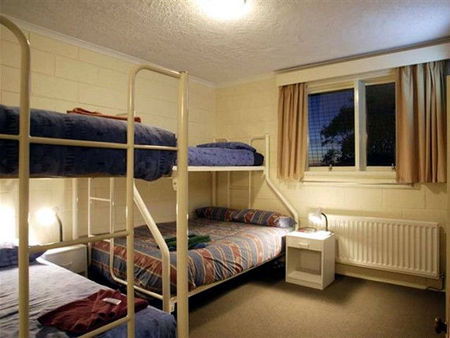 Cooroona Alpine Lodge - Brisbane Tourism 2