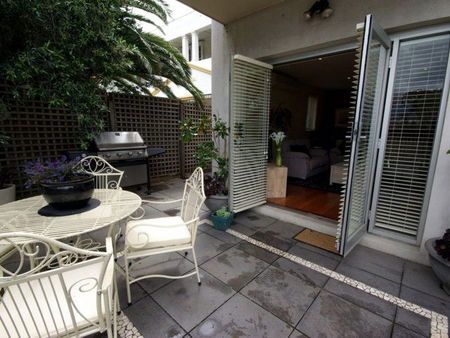 Boutique Stays - Beachside Point - Tourism Brisbane 0