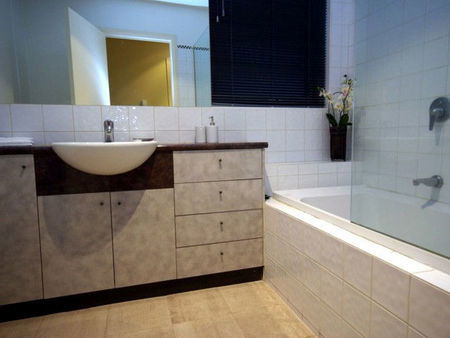 Boutique Stays - Beachside Point - Tourism Brisbane 3