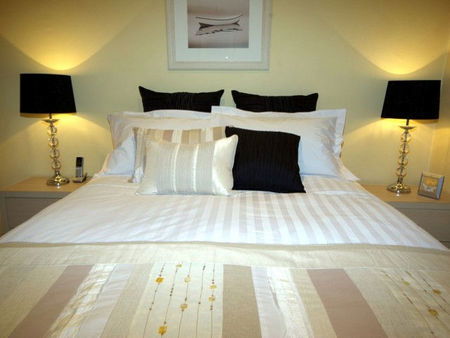 Boutique Stays - Beachside Point - Tourism Brisbane 4