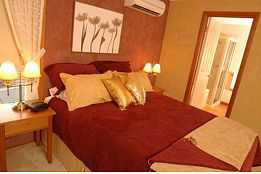 Camden Self Contained Accommodation - Brisbane 4u 2