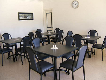 Astra Backpackers - Brisbane 4u 4