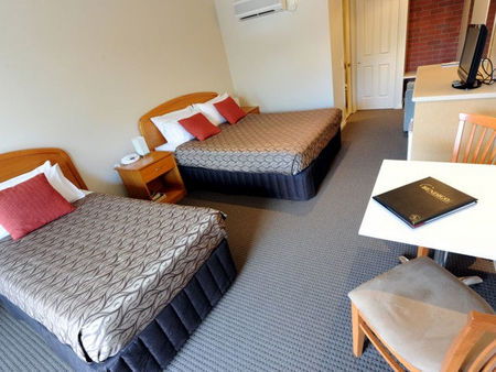 Alexandra Place - Brisbane 4u 1