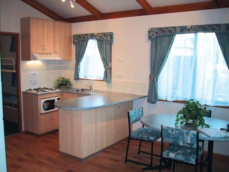 Cowes Caravan Park - Tourism Brisbane 5