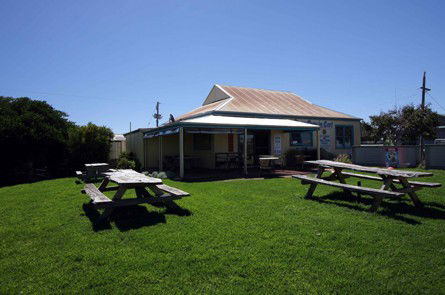 Apostles Camping Park And Cabins - Brisbane 4u 0