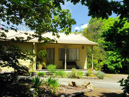 Brigadoon Cottages - Brisbane 4u 4