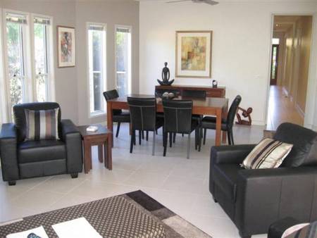 Abalina Cottages - Brisbane 4u 1