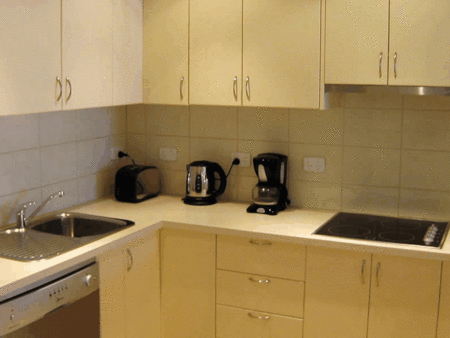 Aztra Gladstone Business Apartments - Tourism Brisbane 2