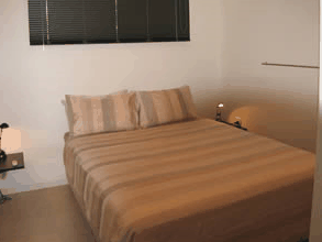 Aztra Gladstone Business Apartments - Tourism Brisbane 4