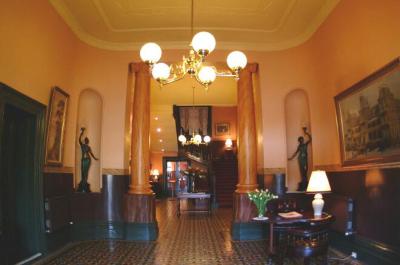 Vue Grand Hotel - Tourism Brisbane 1