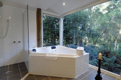 Arnica Views Luxury Retreat - Brisbane 4u 1