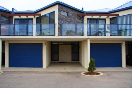 Ultimate Holiday Apartments - Brisbane Tourism 0