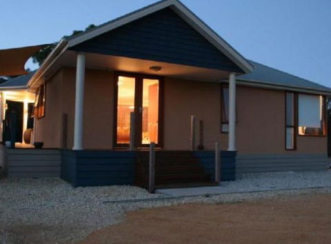 Aurora Cottages - Brisbane 4u 0