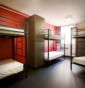Space Hotel - Brisbane 4u 1