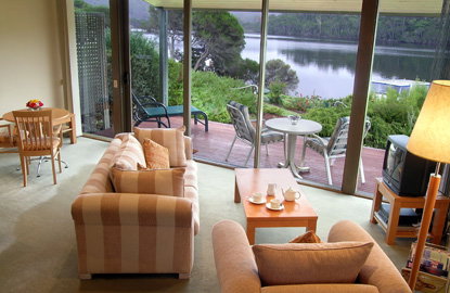 Gipsy Point Lakeside Boutique Resort - Tourism Brisbane 3