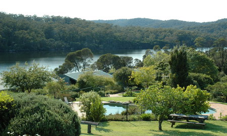Gipsy Point Lakeside Boutique Resort - Tourism Brisbane 4