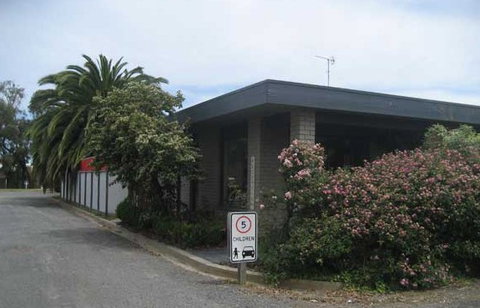 Boat Ramp Motel - Tourism Brisbane 0