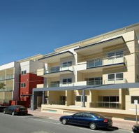 Glenelg Pacific Apartments - Brisbane 4u