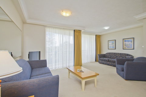 Palazzo Colonnades - Tourism Brisbane 3