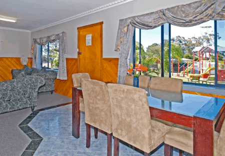 Homelea Accommodation Apartments - Tourism Brisbane 4