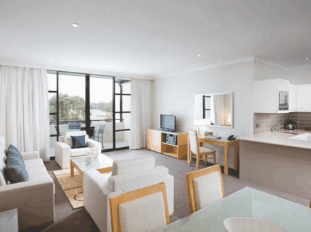 Mantra Kooindah Waters Golf And Spa Resort - Tourism Brisbane 3