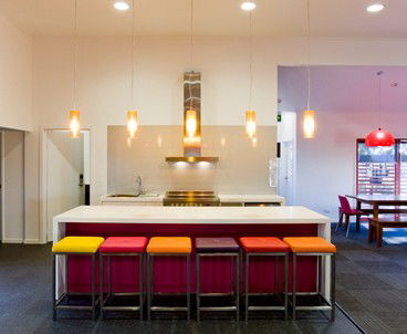 University Of Canberra Village - Brisbane 4u 4