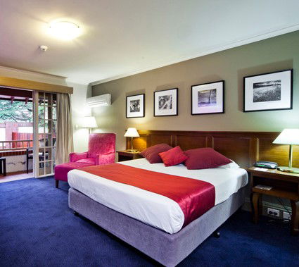 Mercure Canberra - Tourism Brisbane 0