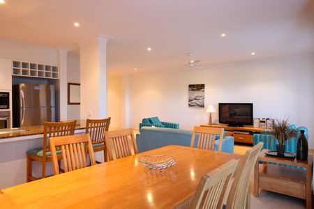 Sands At Yamba - Brisbane Tourism 5
