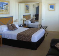 Surf Motel - Brisbane Tourism