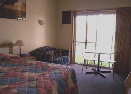 Lakeside Motor Inn - Tourism Brisbane 4