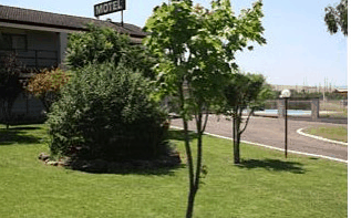 Isis Motel - Tourism Brisbane 0