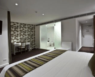 Next The Gateway Inn - Tourism Brisbane 2
