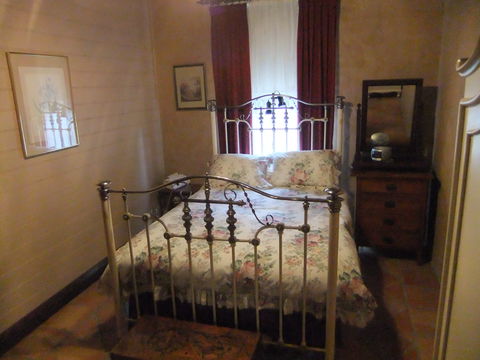 Rose Parterre B & B - Tourism Brisbane 5