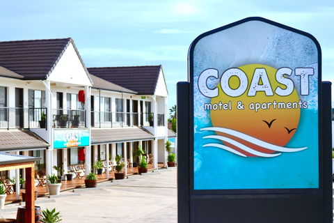 COAST Motel And Apartments - Tourism Brisbane 0