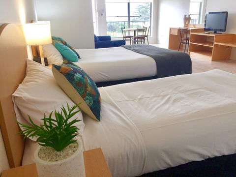 COAST Motel And Apartments - Tourism Brisbane 8