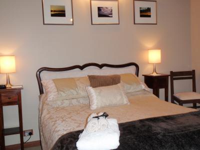 Rooftops Bed & Breakfast - Brisbane 4u 5