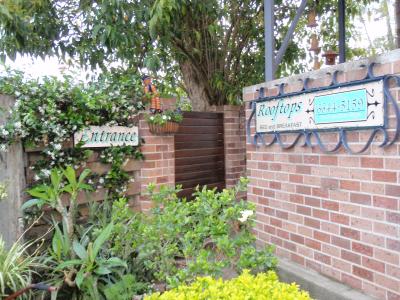 Rooftops Bed & Breakfast - Brisbane 4u 8