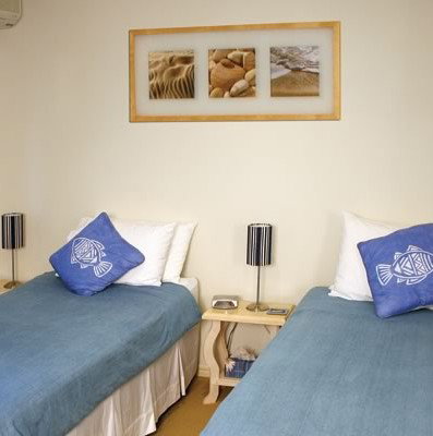 Beach House Bed & Breakfast - Tourism Brisbane 5