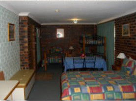 Esk Wivenhoe Motor Inn - Tourism Brisbane 2