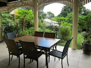 Aynsley Bed And Breakfast - Brisbane 4u 3