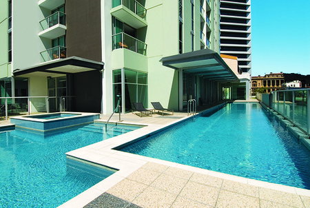Oaks Festival Towers - Tourism Brisbane 3