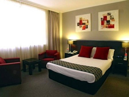 Metro Hotel On Pitt - Brisbane 4u 4