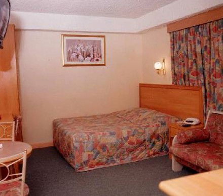Sydney Lodge Motel - Brisbane 4u 0