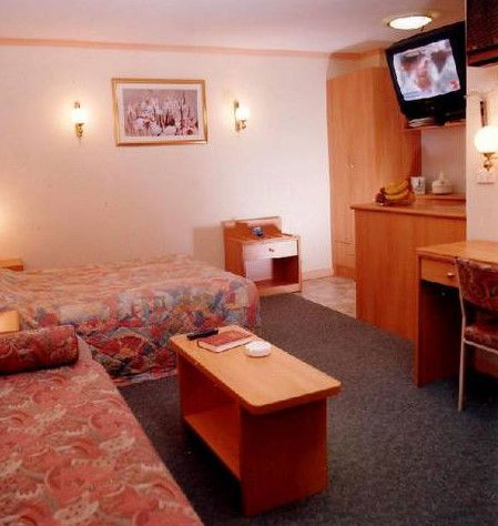 Sydney Lodge Motel - Brisbane 4u 1
