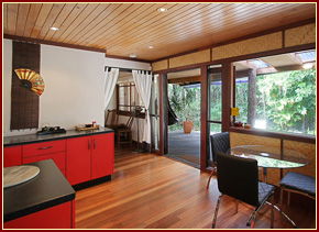 Absolute Beachfront Bamboo Hideaway - Brisbane 4u 1